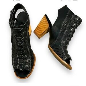 Paul Green MIRANDA Woven Leather Black Zip Up Heeled Peep Toe Sandals Heels 8